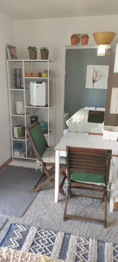 Joanna'S Studio , Key Locker By Whatsapp Own Entrance, Own Bathroom Youghal Kültér fotó
